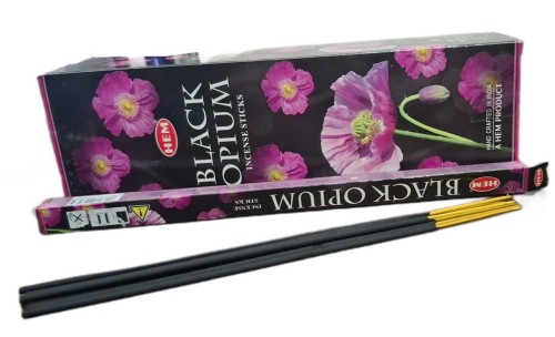 black opium 1.jpg