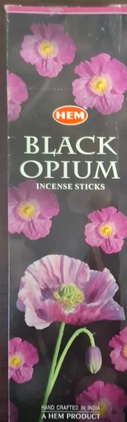 black opium 4.jpg